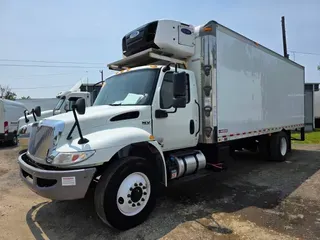 2020 NAVISTAR INTERNATIONAL MV607 (4X2)
