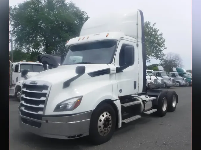 2019 FREIGHTLINER NEW CASCADIA PX12664ffb2e8797f7391490ba6b9cebc5cac18