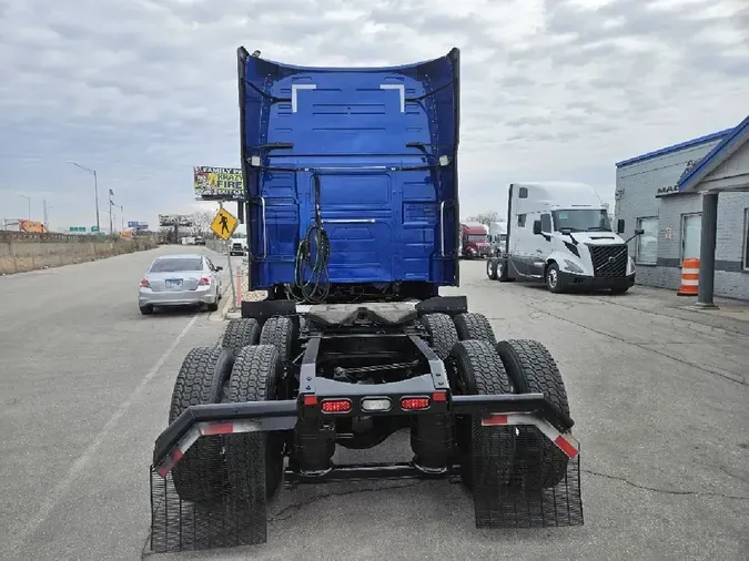 2021 VOLVO VNL64T760ffbd18f6092e53febf0c96f0d5fa9e0d