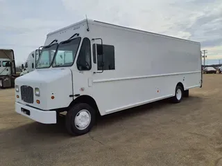 2015 Freightliner MT55 CHASSIS