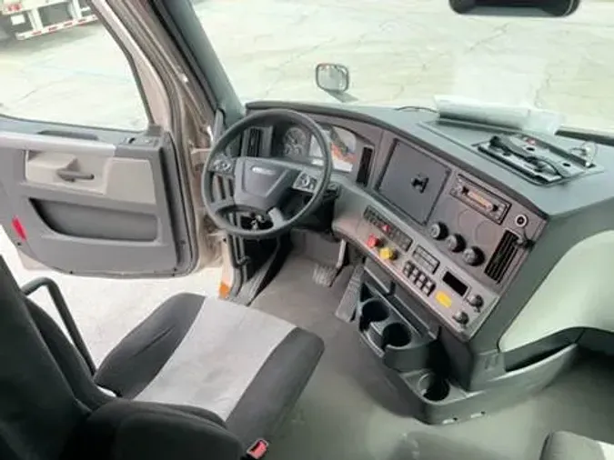 2021 Freightliner Cascadia