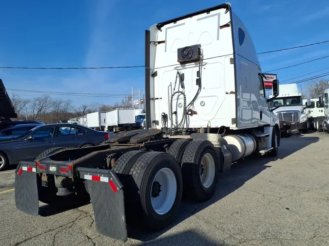 2018 FREIGHTLINER/MERCEDES PT126064ST