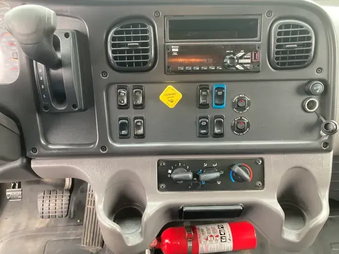 2019 FREIGHTLINER/MERCEDES M2 106ffc0ecc2d666cd95daed0ee34084eab9