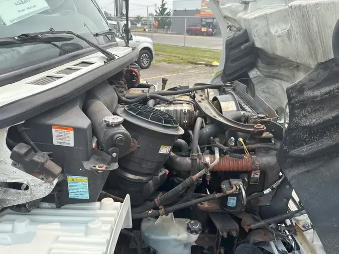2019 FREIGHTLINER/MERCEDES M2 106