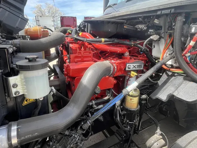 2022 International LT625