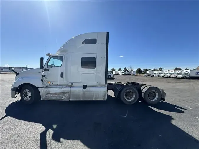 2019 NAVISTAR INTERNATIONAL LT625 SLPR CAB