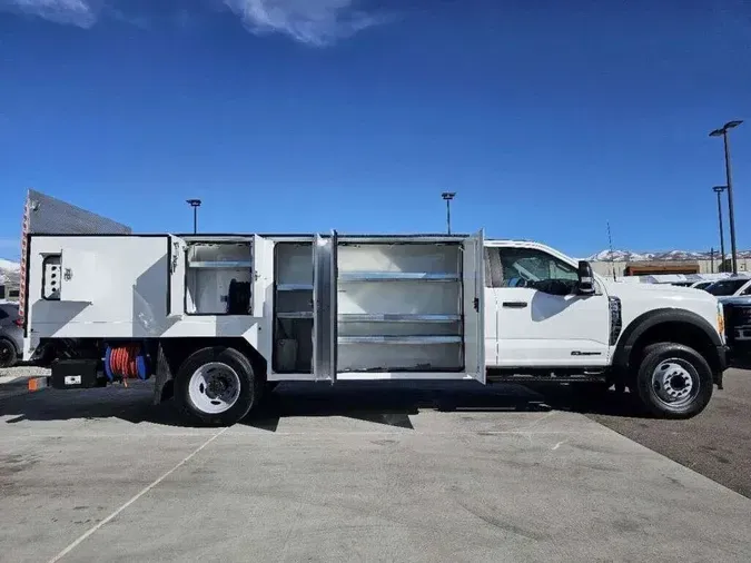 2023 Ford Super Duty F-550 DRW