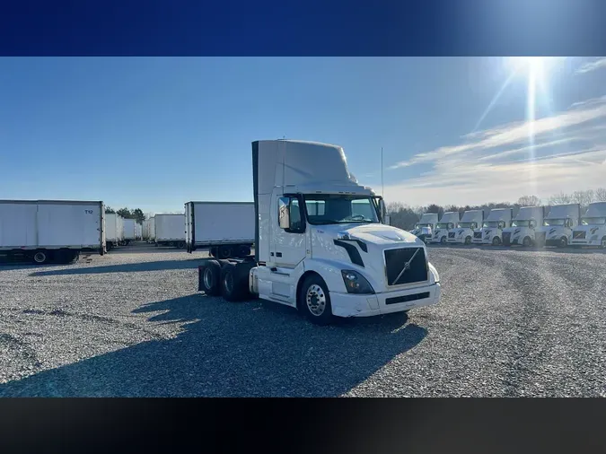 2018 Volvo VNL300ffc46588a8157159011bed69a0b0ceb0