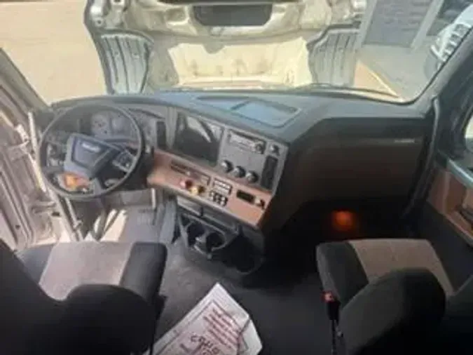 2022 Freightliner Cascadia