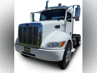 2019 Peterbilt 337