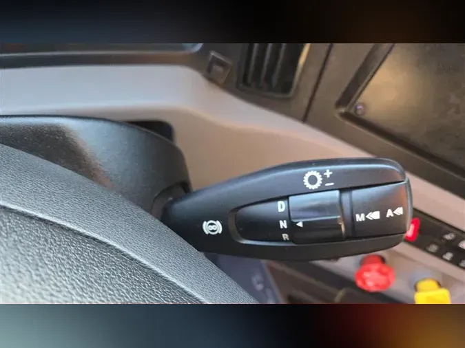 2020 FREIGHTLINER CA116