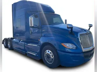 2020 International LT625
