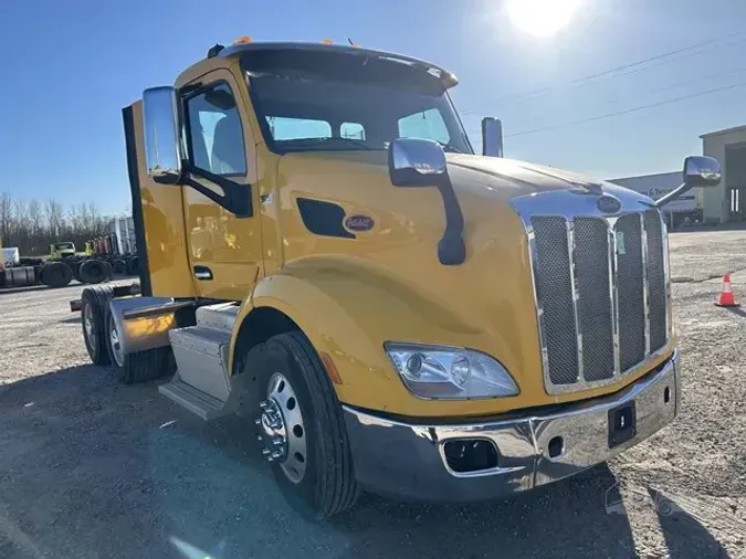 2016 PETERBILT 579