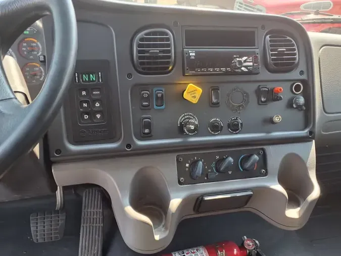 2019 FREIGHTLINER/MERCEDES M2 106ffcfc88664dc9ce790cb6efe55162c08