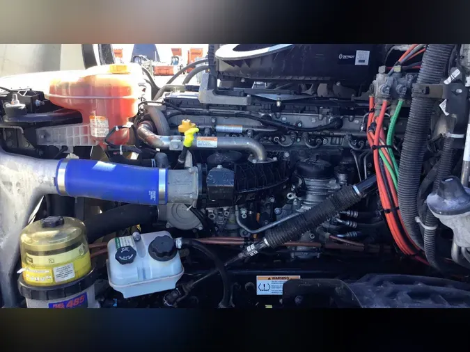 2021 Freightliner Cascadia 126ffd708a9ce939baedd06a6f162d36709