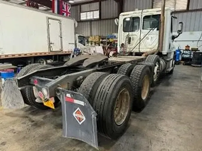 2016 FREIGHTLINER/MERCEDES CASCADIA 125