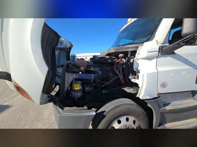 2022 Freightliner Cascadia 126