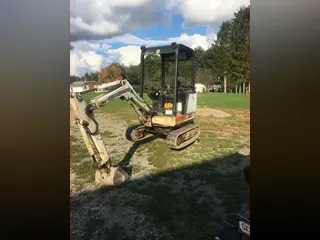 2000 Bobcat 322
