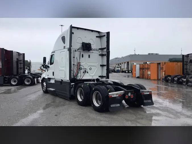 2023 Freightliner Cascadia 126ffe35ecf27d08ce8a0e3269c31e33621