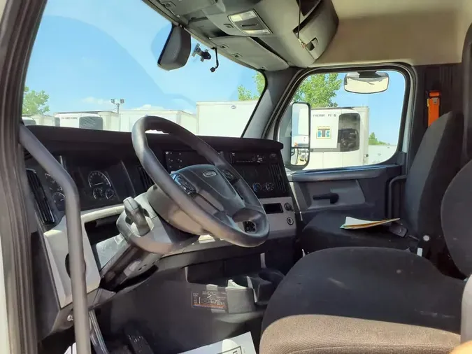 2019 FREIGHTLINER NEW CASCADIA PX12664