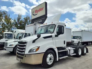 2019 FREIGHTLINER/MERCEDES NEW CASCADIA PX12664