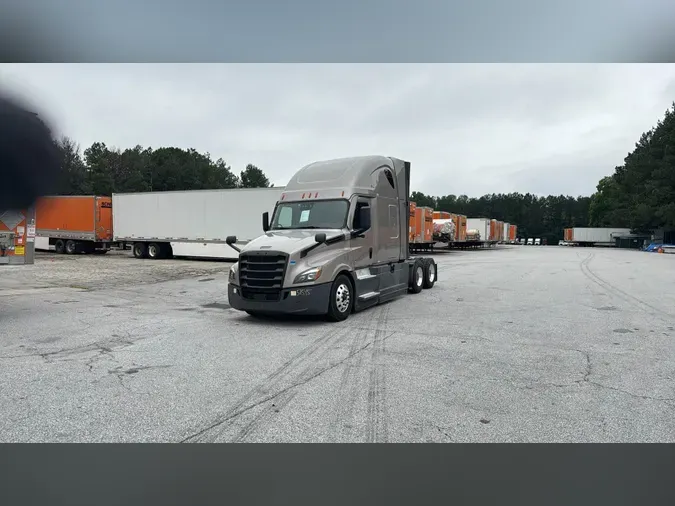 2021 Freightliner Cascadia