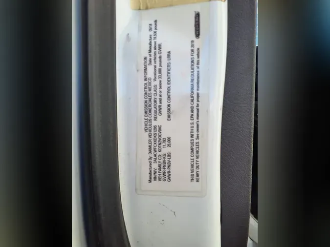 2019 FREIGHTLINER/MERCEDES M2 106