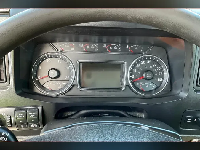 2021 INT LT625 6x4