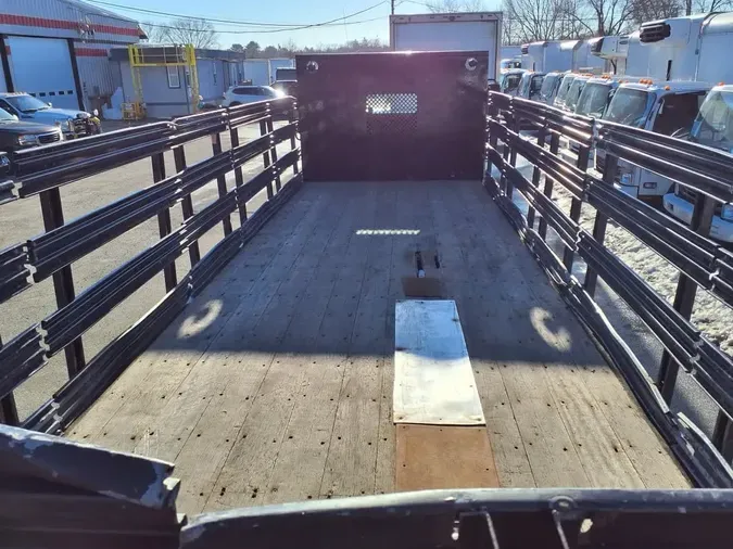 2020 FREIGHTLINER/MERCEDES M2 106