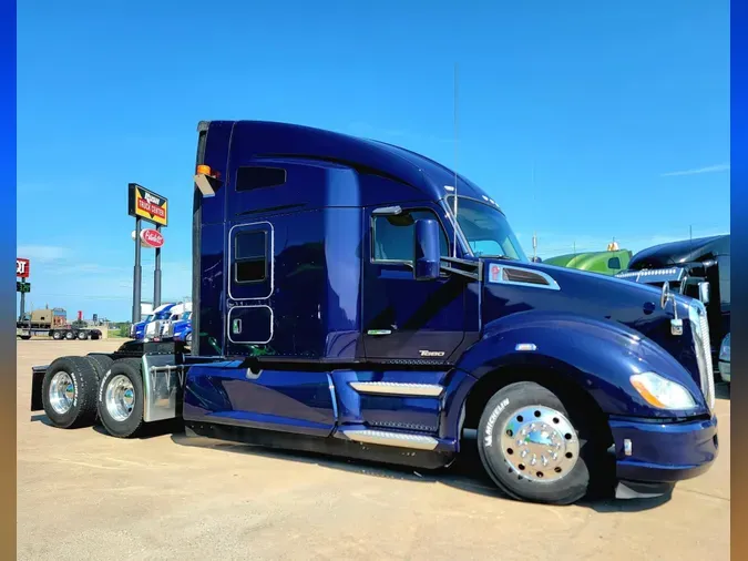2020 Kenworth T680