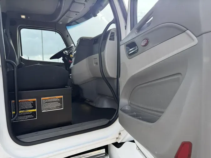 2020 Peterbilt 579