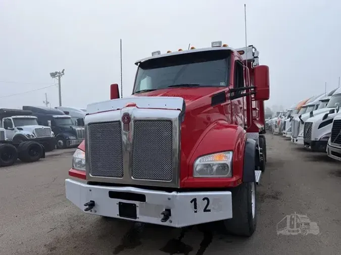 2020 KENWORTH T880