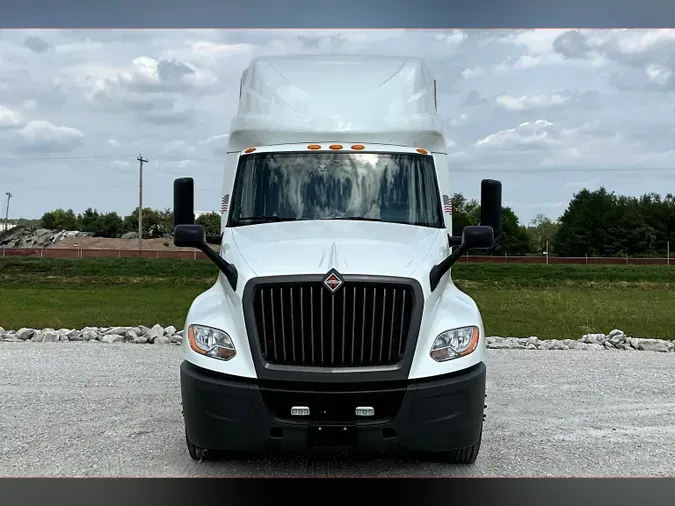 2021 INT LT625 6x4