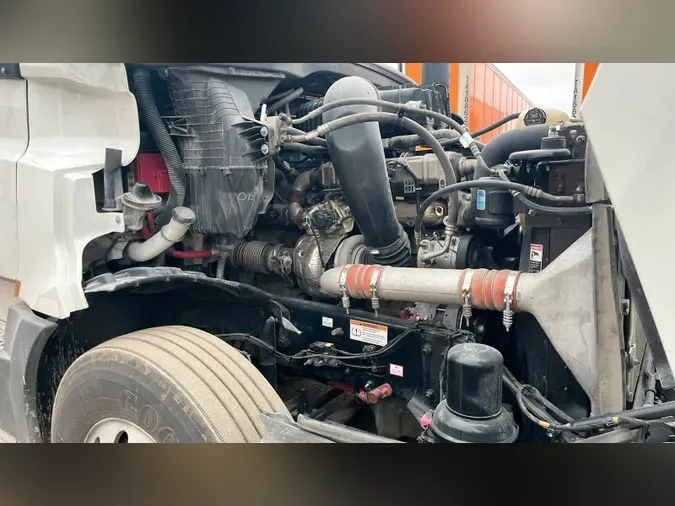 2022 Freightliner Cascadia 126