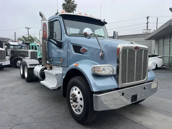 2022 Peterbilt 567