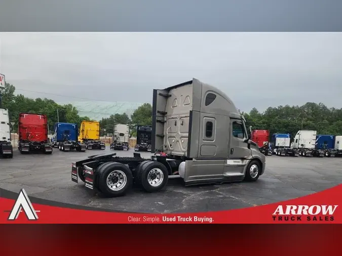 2020 FREIGHTLINER CA126
